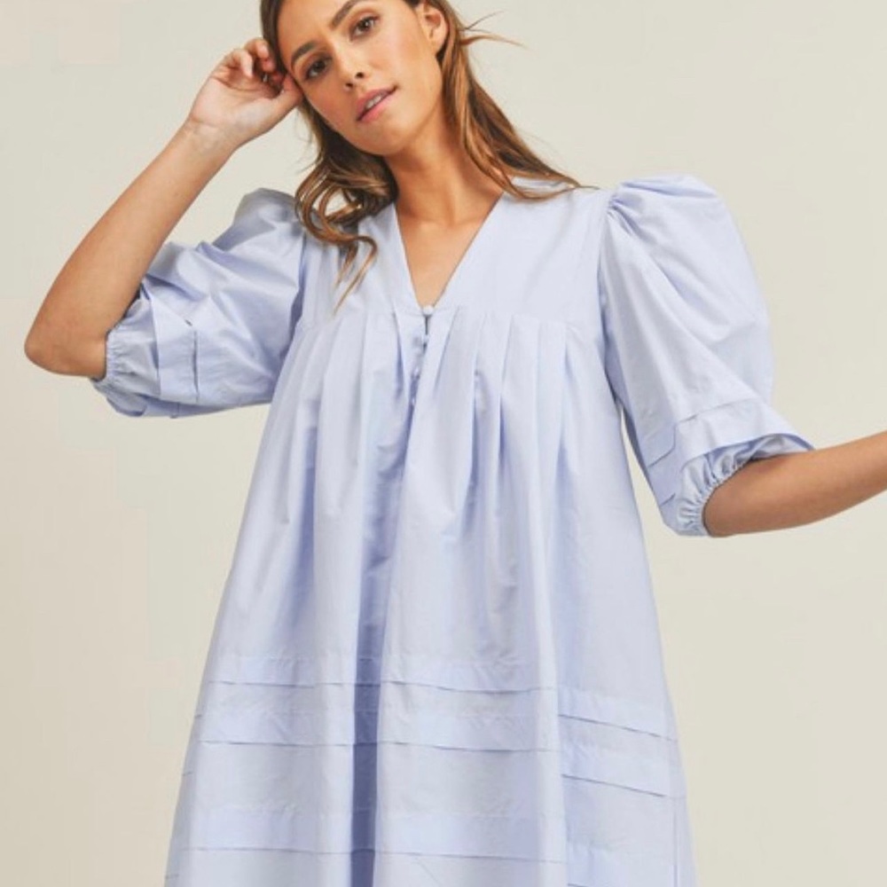 Mable puff sleeve dress in medium! Light blue. NEW IN BAG!
